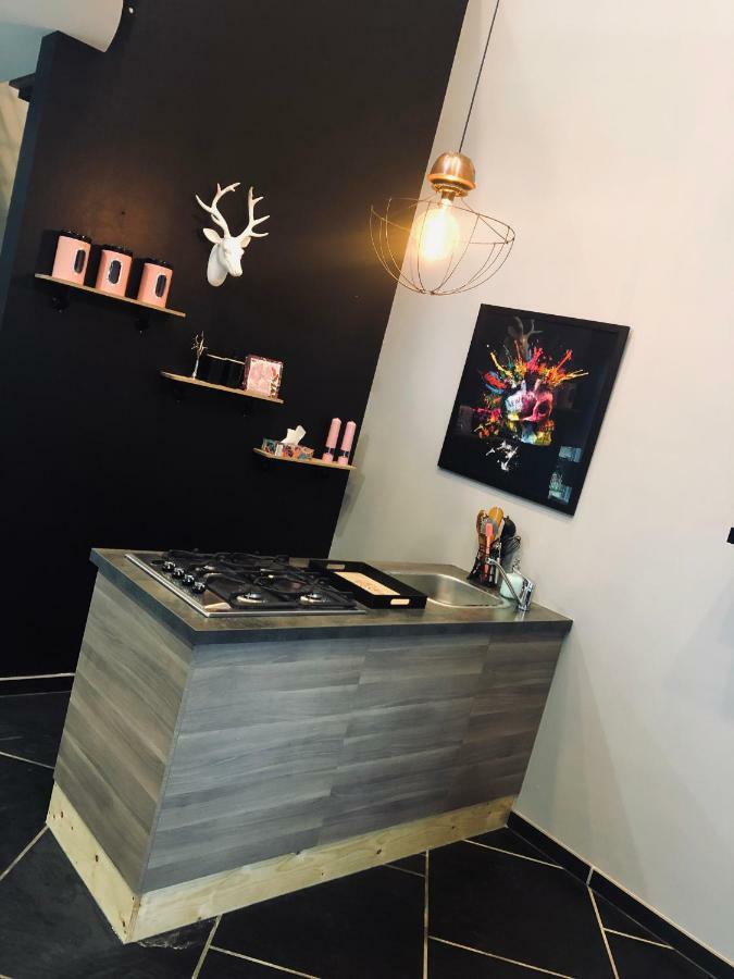 Loft D Isa Avec Wifi Netflix Apartamento Gesves Exterior foto