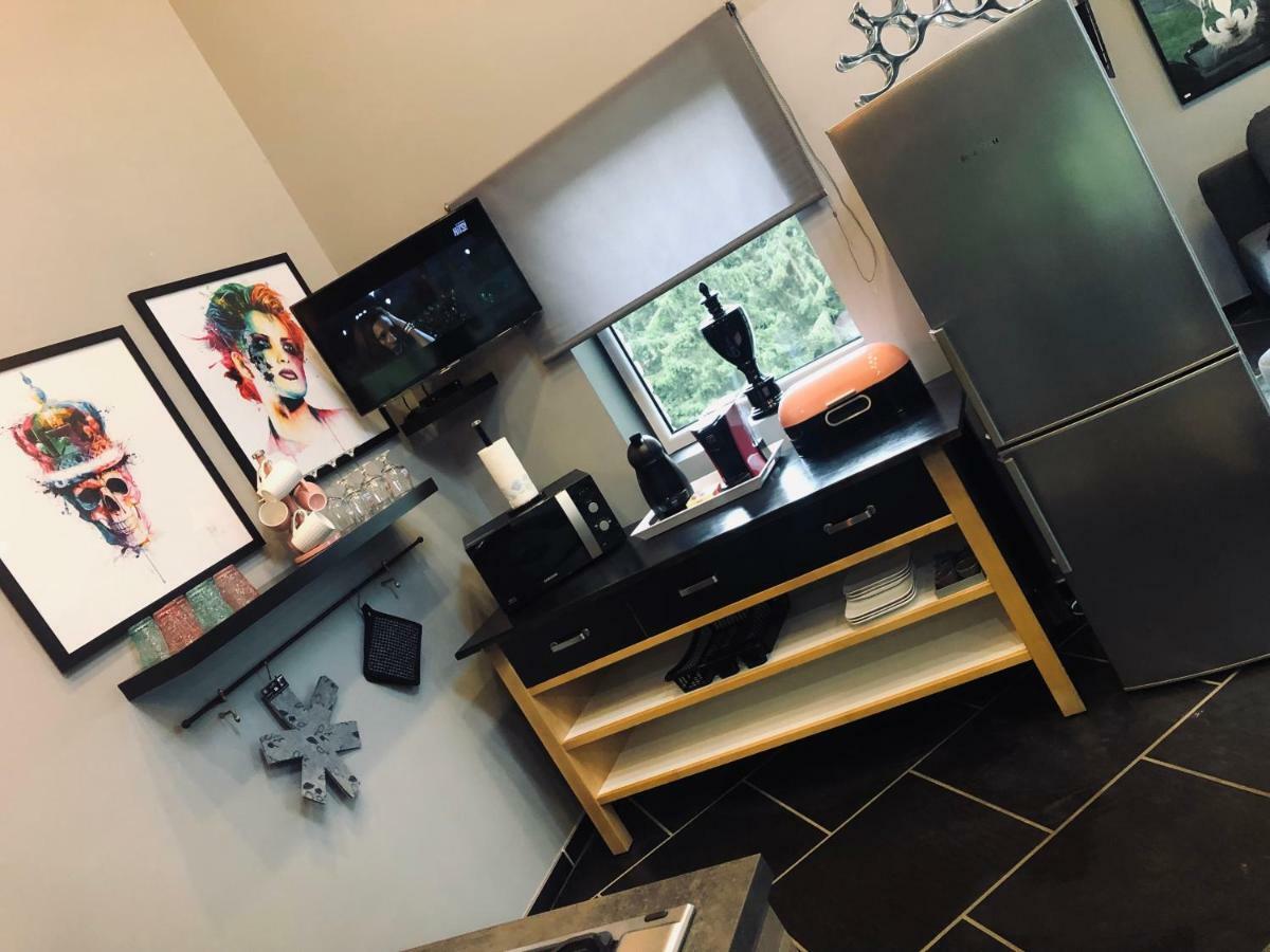 Loft D Isa Avec Wifi Netflix Apartamento Gesves Exterior foto